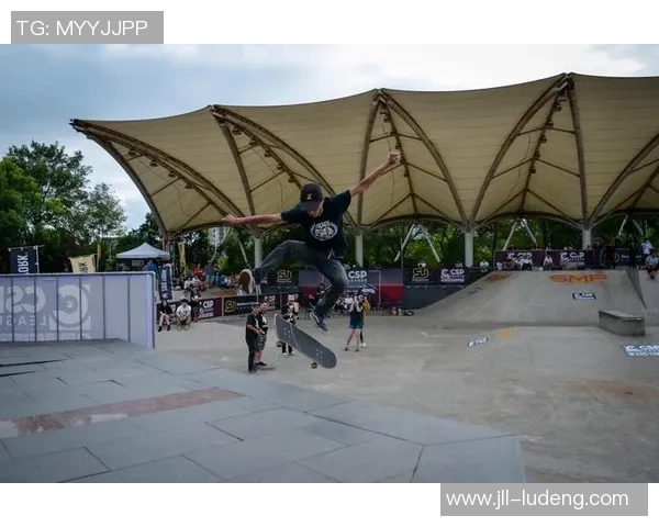 上海滑板队的成长之路：从青涩到巅峰的攀岩联赛特别报道