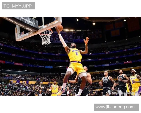 02年马刺与湖人激战回顾:经典对决中的传奇时刻与篮球智慧 02年马刺与湖人激战回顾:经典对决中的传奇时刻与篮球智慧