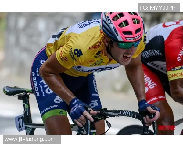 南俱杯飓风队与国民队激战正酣谁能在赛场上笑到最后