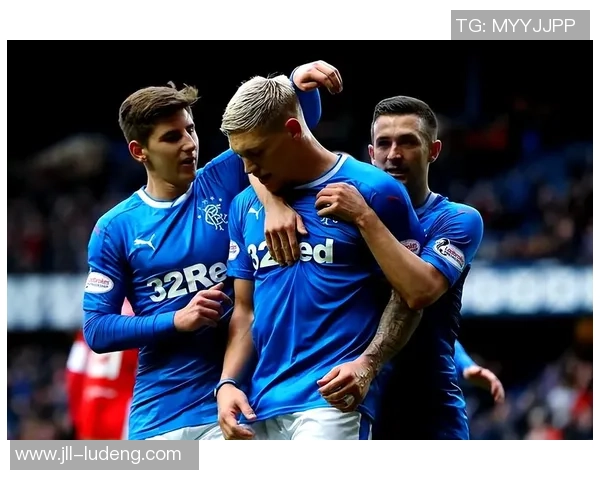 威科姆与哈德斯菲尔德激战正酣谁能在这场对决中笑到最后