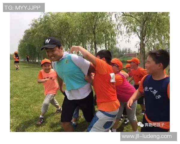 尼克斯与山猫激战正酣NBA赛场精彩瞬间回顾与分析 尼克斯与山猫激战正酣NBA赛场精彩瞬间回顾与分析